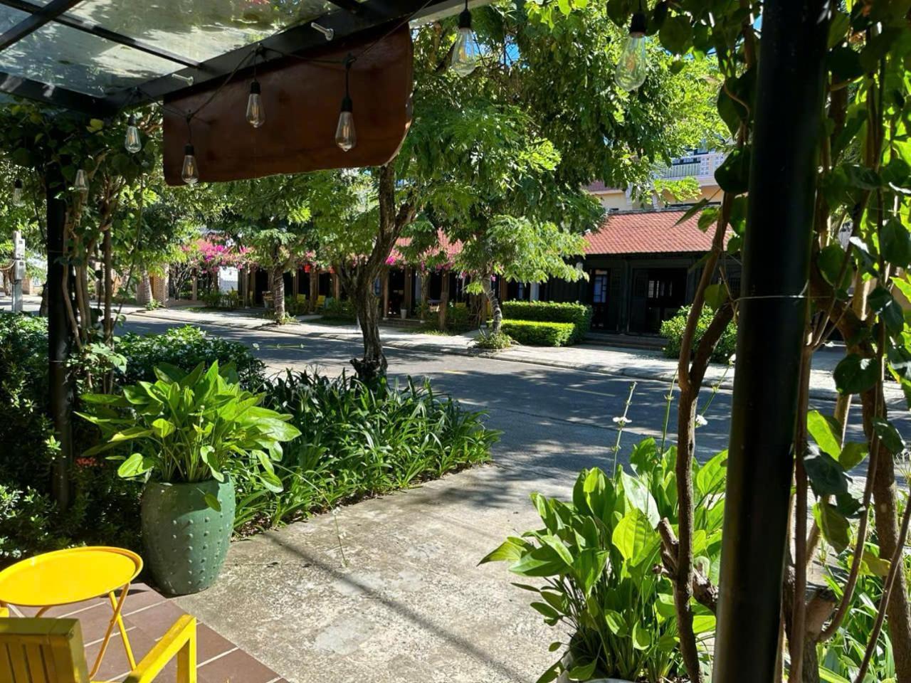 Hoi An Hometown And Resort An Ban Exterior photo